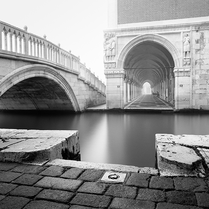 Photographic Lecture with Rafael Rojas